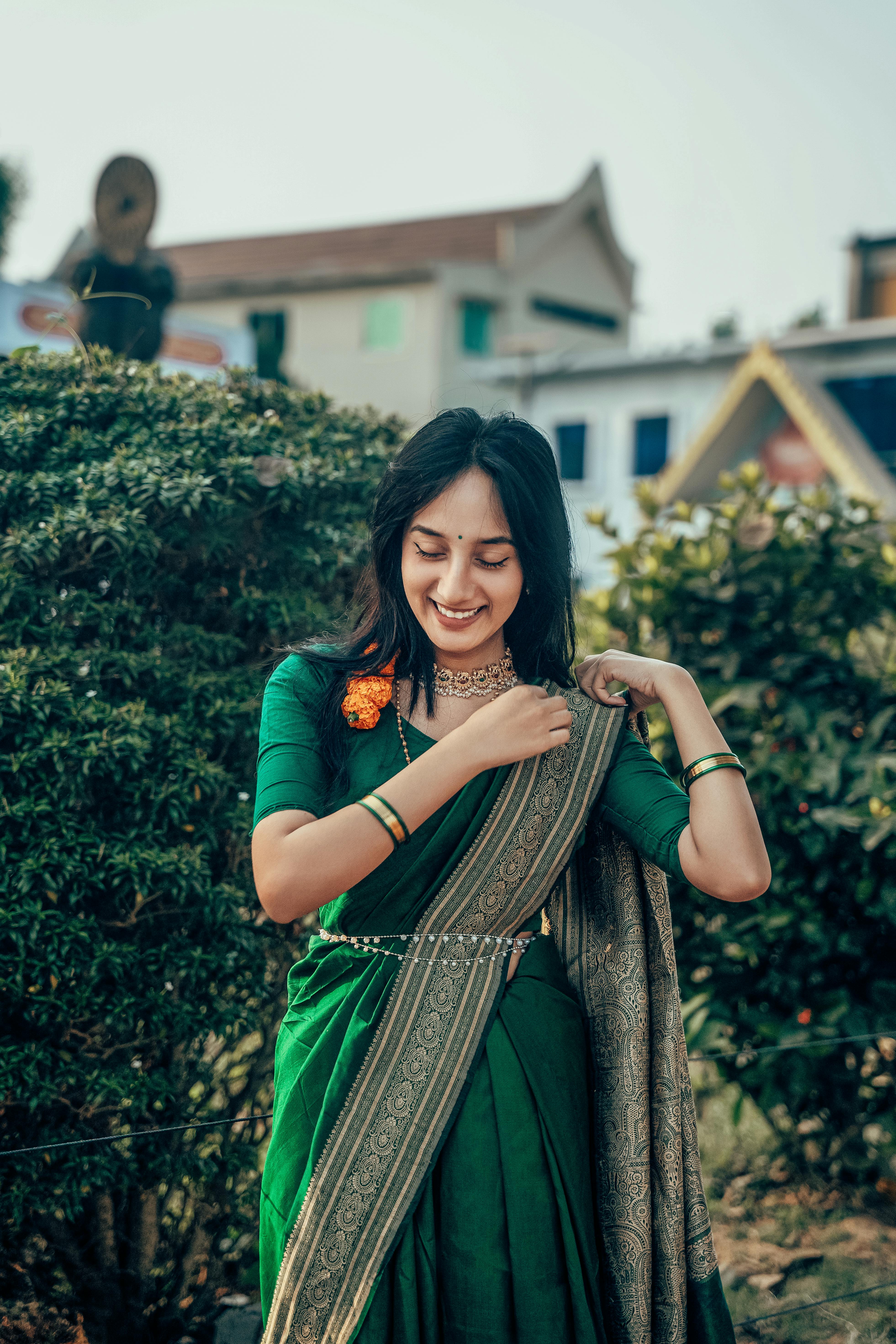 动作犯罪片单封面图：城市夜景